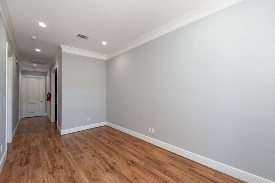 18510 Green Land Way, Houston, TX for lease - Interior Photo - Image 3 of 16