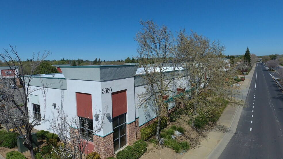 5880 Pacific St, Rocklin, CA for sale - Building Photo - Image 1 of 7