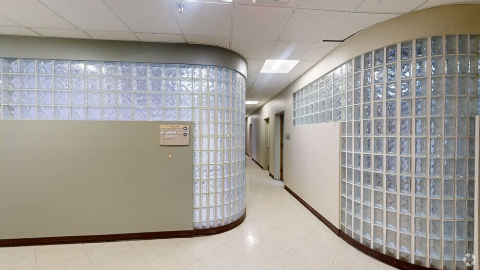 949-955 Yonkers Ave, Yonkers, NY for lease - Matterport 3D Scan - Image 3 of 9
