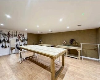 Plus de détails pour Pied Bull Yard, Londres - Bureau, Commerce de détail à louer