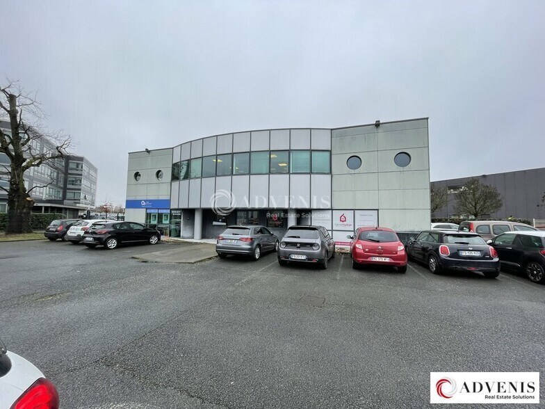 Bureau dans Mérignac à louer - Photo du bâtiment - Image 2 de 4