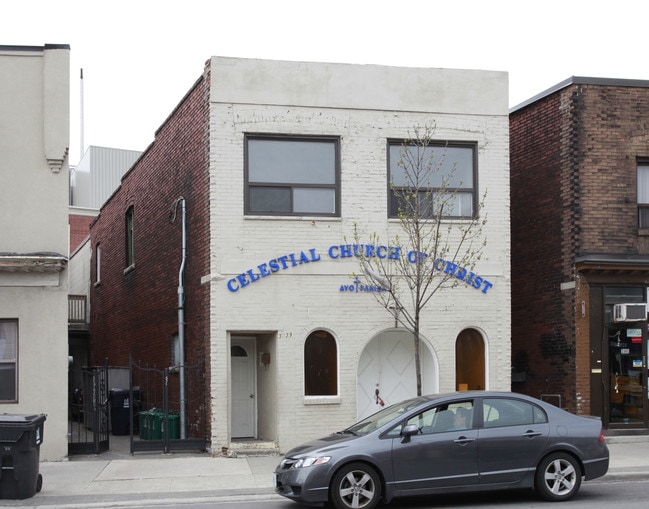 More details for 3339 Dundas St, Toronto, ON - Retail for Lease