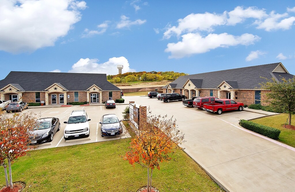 835 SW alsbury Blvd, Burleson, TX à vendre Photo principale- Image 1 de 1