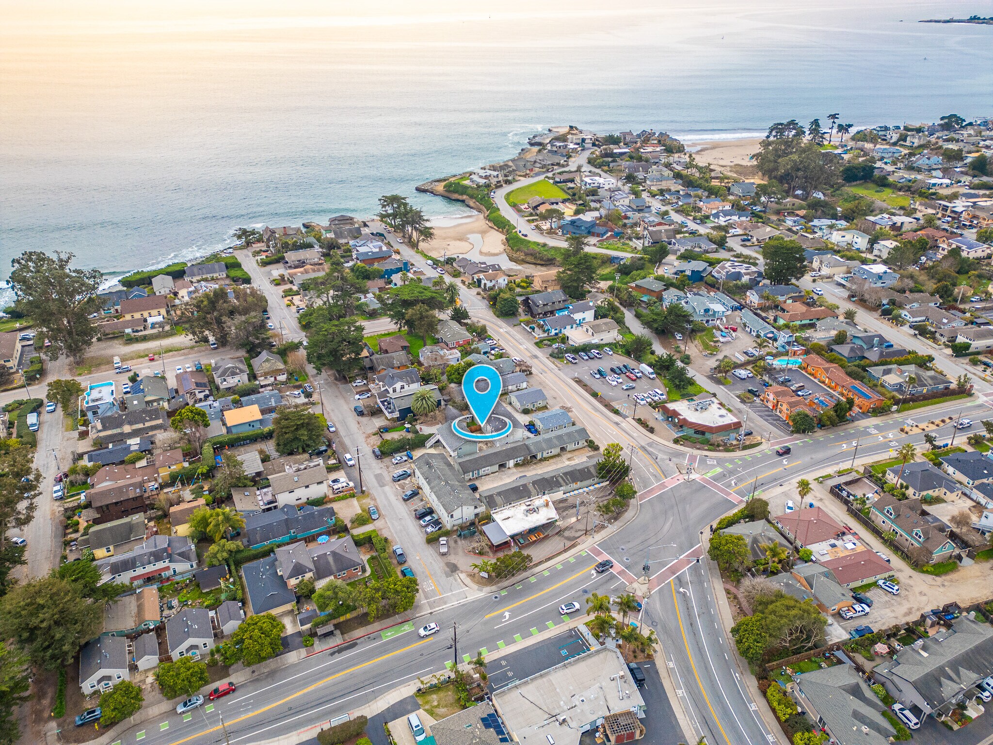 21661 E Cliff Dr, Santa Cruz, CA à vendre Photo principale- Image 1 de 19