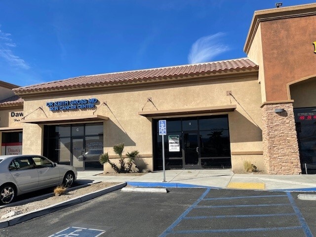 39575 Washington St, Palm Desert, CA for lease - Building Photo - Image 2 of 3