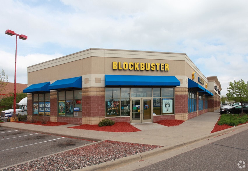 101-117 Carmichael Rd, Hudson, WI for lease - Building Photo - Image 3 of 3