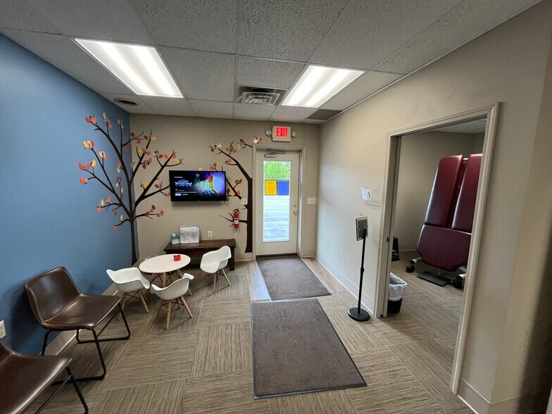 5620 Business Ave, Cicero, NY for lease - Interior Photo - Image 2 of 7