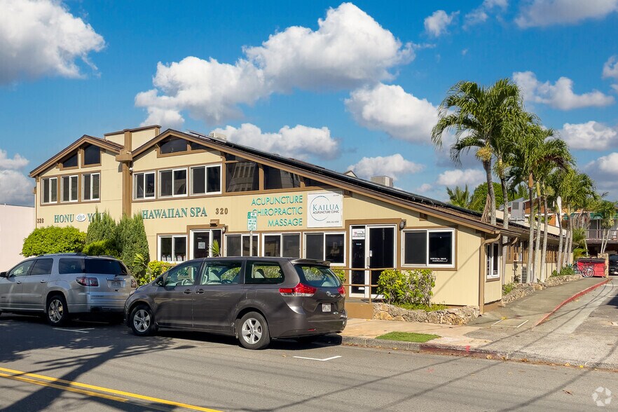 320 Uluniu St, Kailua, HI à vendre - Photo du bâtiment - Image 2 de 5