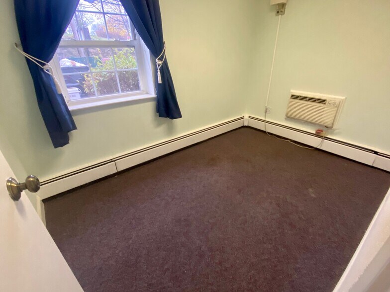 803-809 W Boston Post Rd, Mamaroneck, NY à louer - Photo intérieure - Image 3 de 10