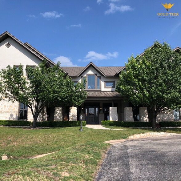 211 Ranch Road 620 S, Lakeway, TX for lease - Primary Photo - Image 1 of 4