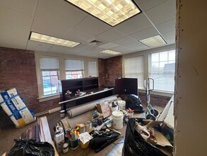 4-8 Court St, Plymouth, MA for lease Interior Photo- Image 2 of 2