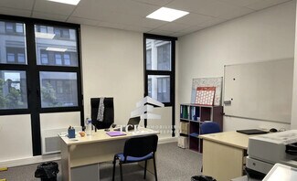 Plus de détails pour Bureau à louer