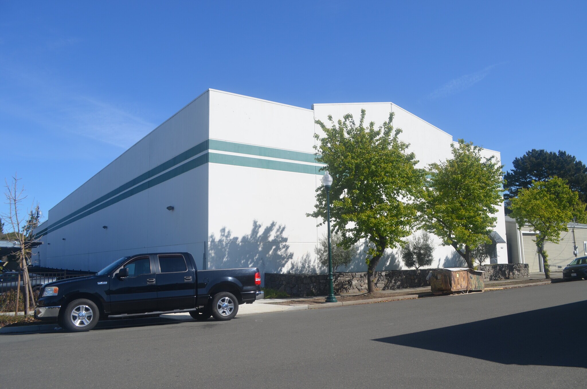 1121 13th St, Santa Rosa, CA for sale Building Photo- Image 1 of 1
