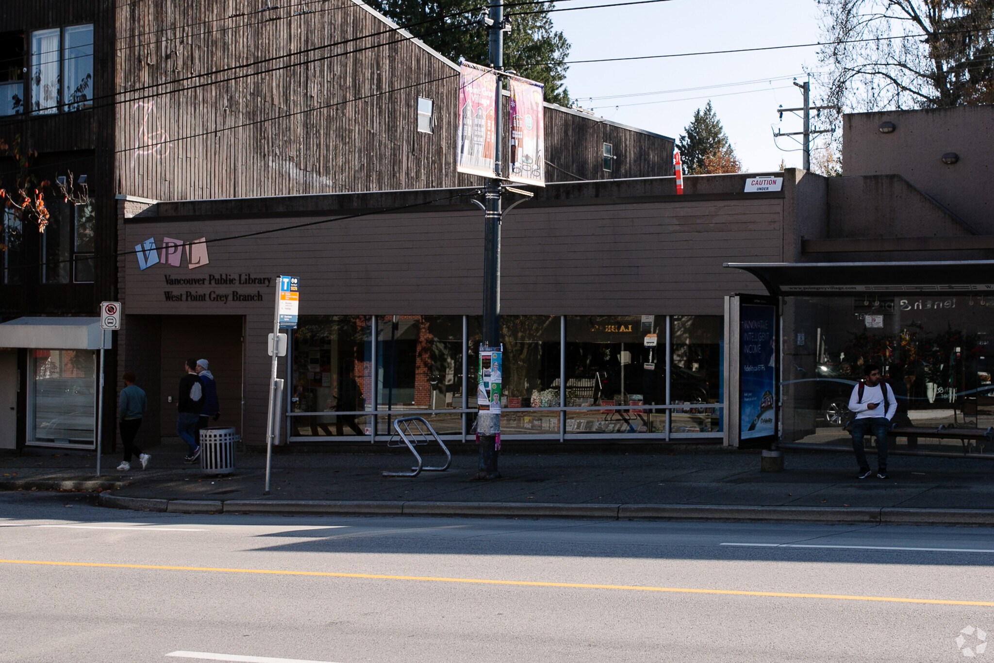 4480 W 10th Ave, Vancouver, BC à vendre Photo principale- Image 1 de 1