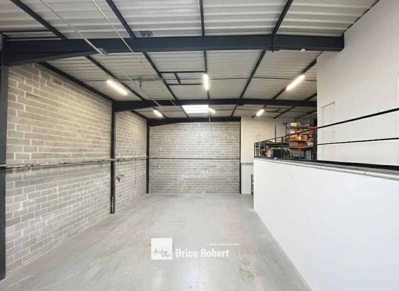 Flex dans Vénissieux à louer - Photo intérieure - Image 3 de 7