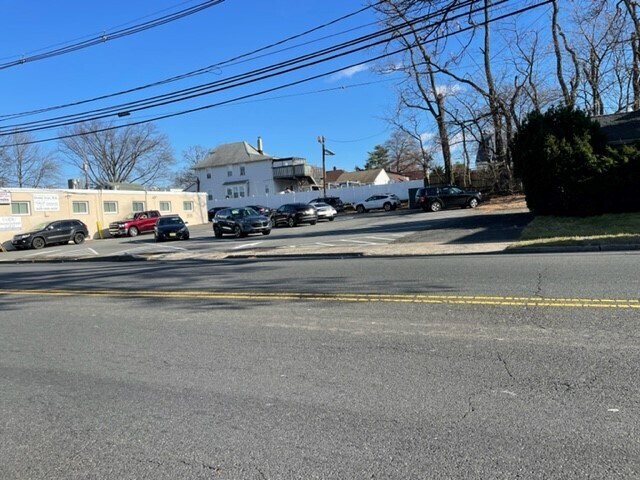 381 Chestnut St, Union Township, NJ à louer - Photo du bâtiment - Image 2 de 7