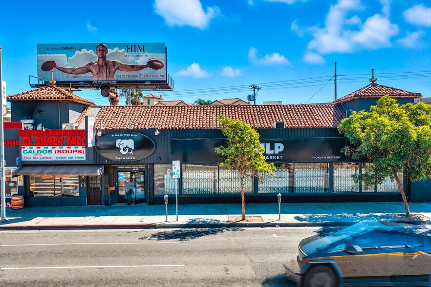 11300-11320 W Pico Blvd, Los Angeles, CA à louer - Photo du bâtiment - Image 3 de 11