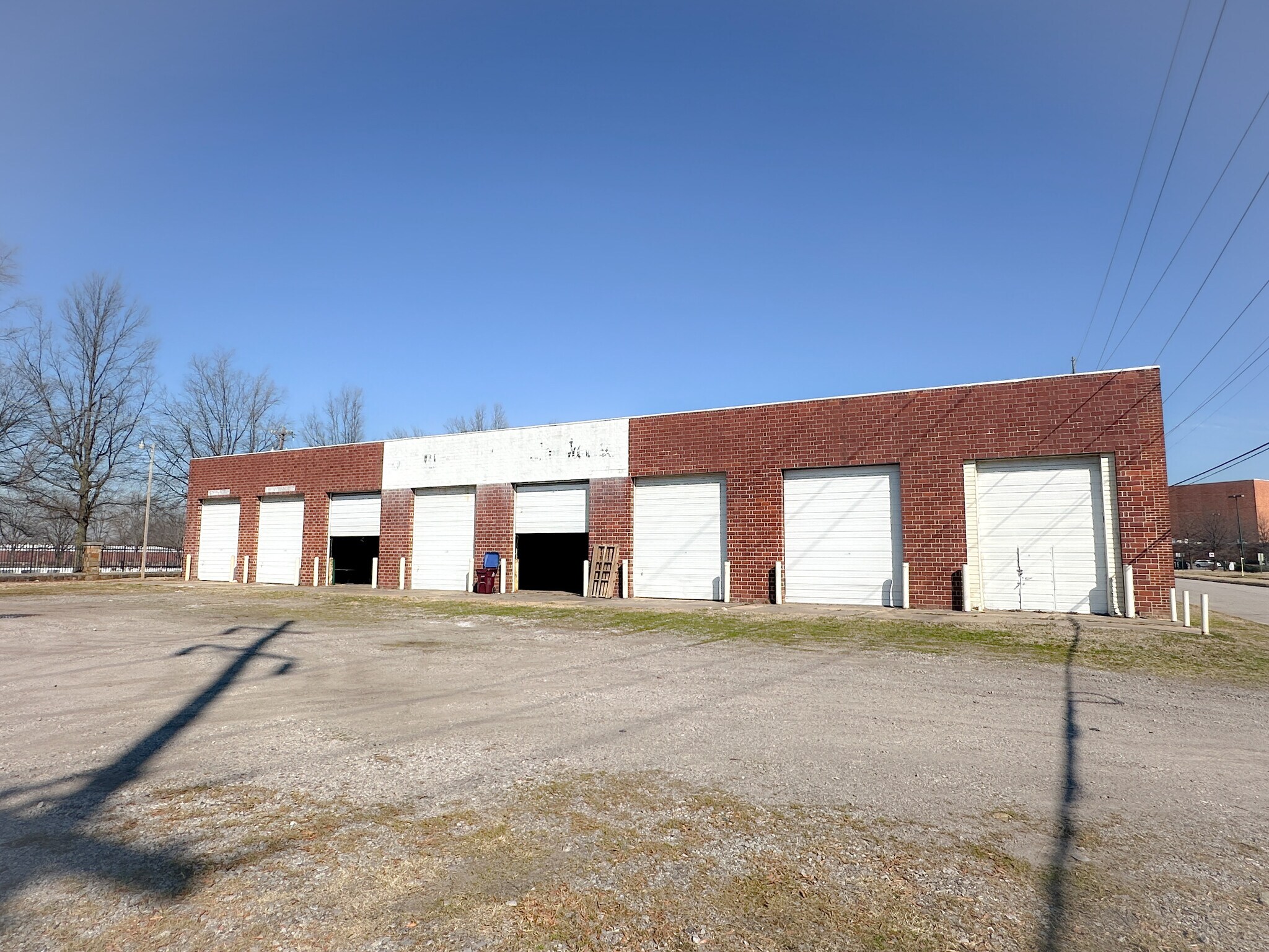 200 S 7th St, Fort Smith, AR for lease Primary Photo- Image 1 of 9