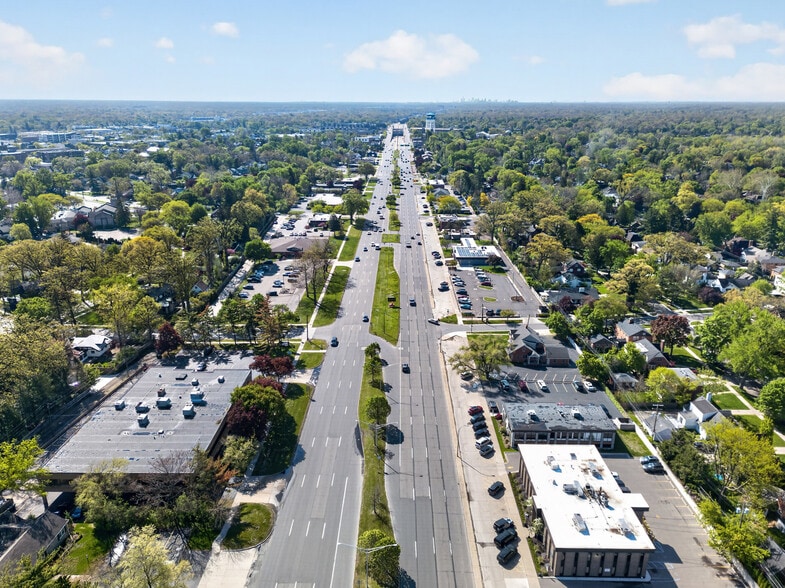 26622 Woodward Ave, Royal Oak, MI for lease - Building Photo - Image 3 of 52