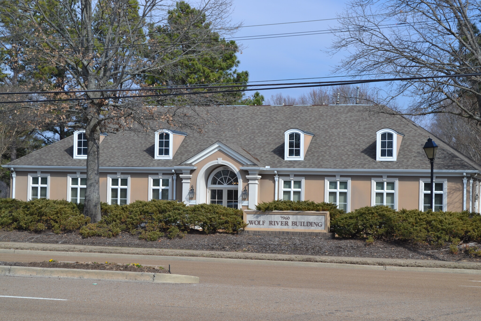 7960 Wolf River Blvd, Germantown, TN à vendre Photo du bâtiment- Image 1 de 1