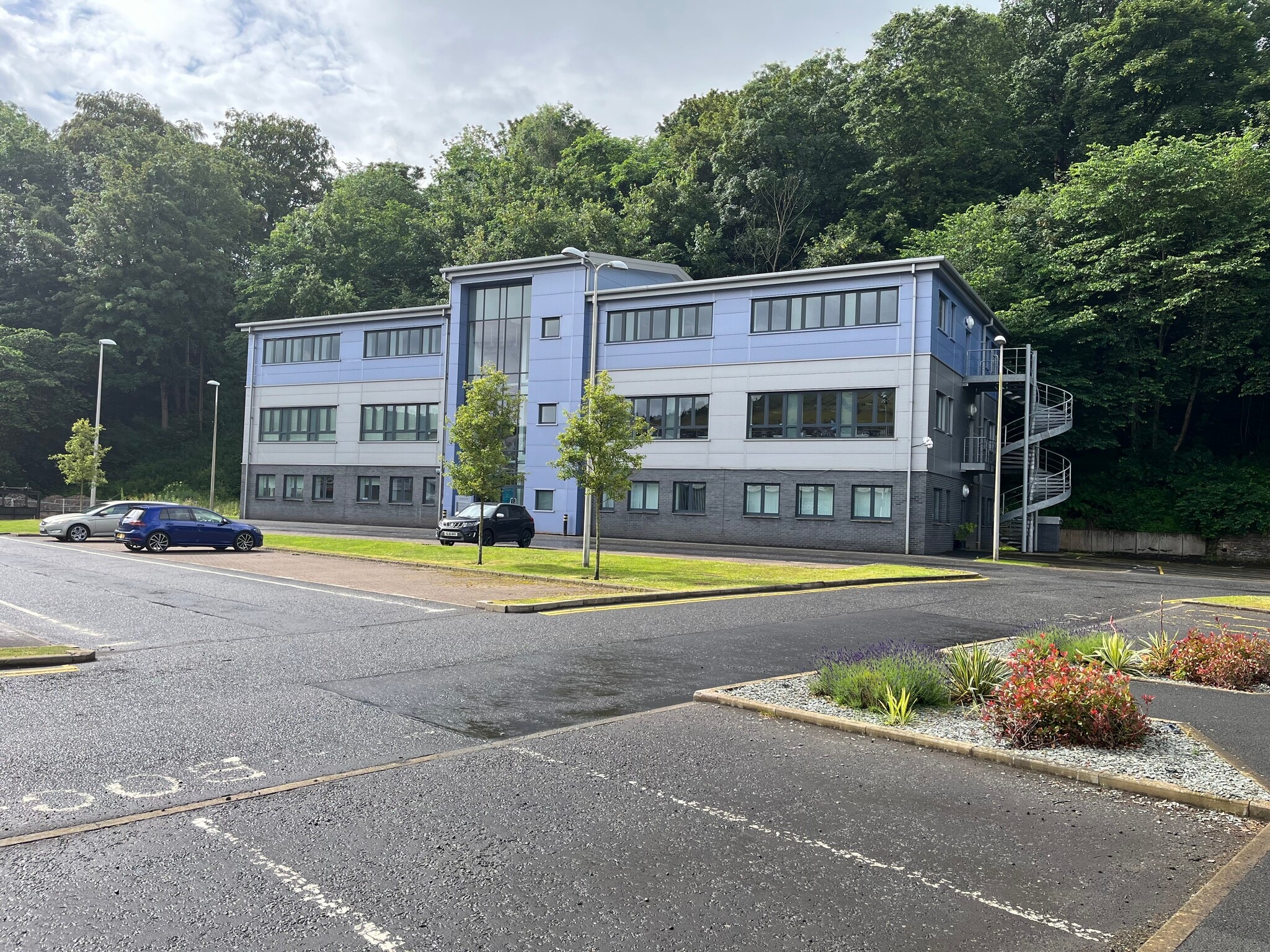 12A Queen St, Galashiels for sale Building Photo- Image 1 of 4