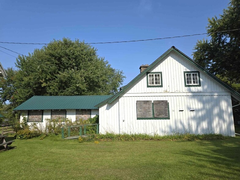 9943 SH 37 Hwy, Ogdensburg, NY for sale - Primary Photo - Image 2 of 10