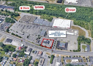 7310 Niagara Falls Blvd, Niagara Falls, NY à louer Photo du bâtiment- Image 1 de 2