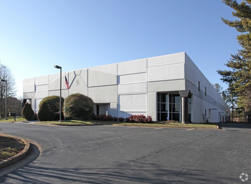 1205 Hayes Industrial Dr, Marietta, GA for lease - Building Photo - Image 2 of 4