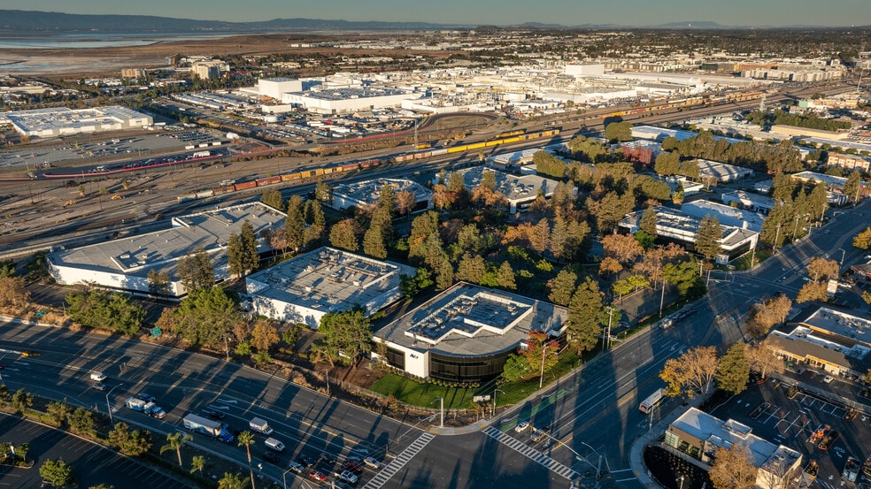 668 Mission Ct, Fremont, CA for lease - Aerial - Image 3 of 4