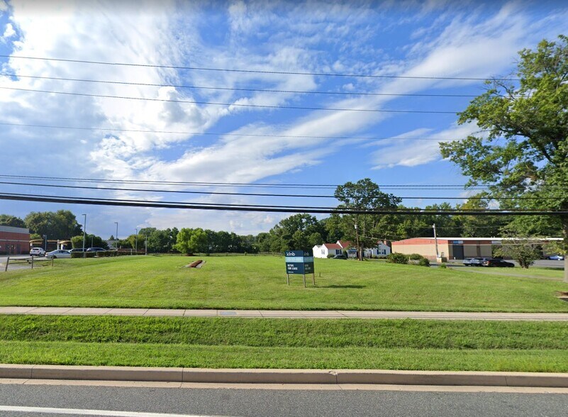 744 S Philadelphia Blvd, Aberdeen, MD à vendre - Photo du bâtiment - Image 1 de 1