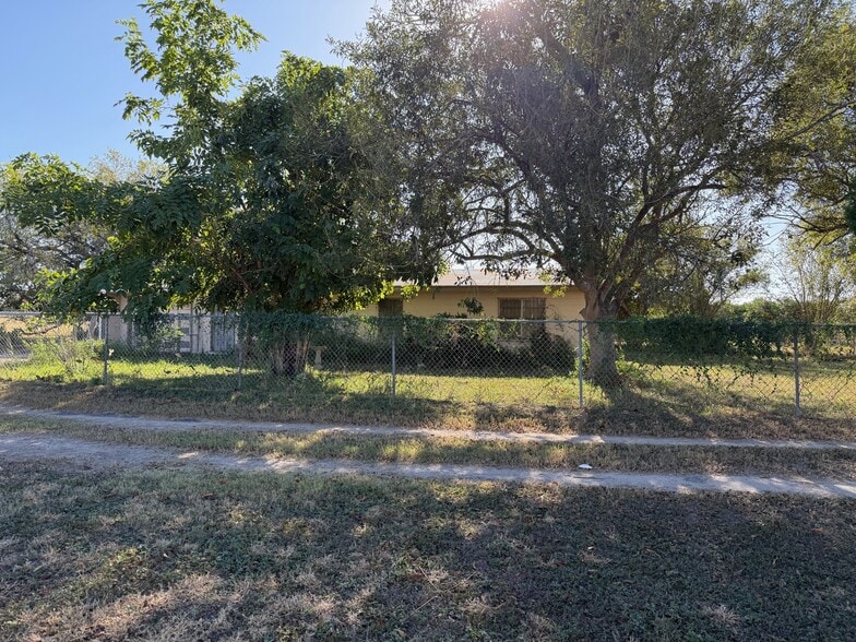 W 131134 Expressway 83, La Feria, TX à vendre - Photo du bâtiment - Image 3 de 3