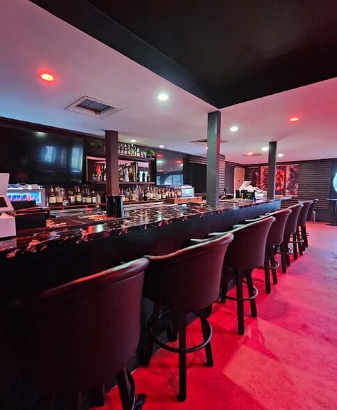 2836 Kapiolani Blvd, Honolulu, HI à vendre - Photo du bâtiment - Image 2 de 5