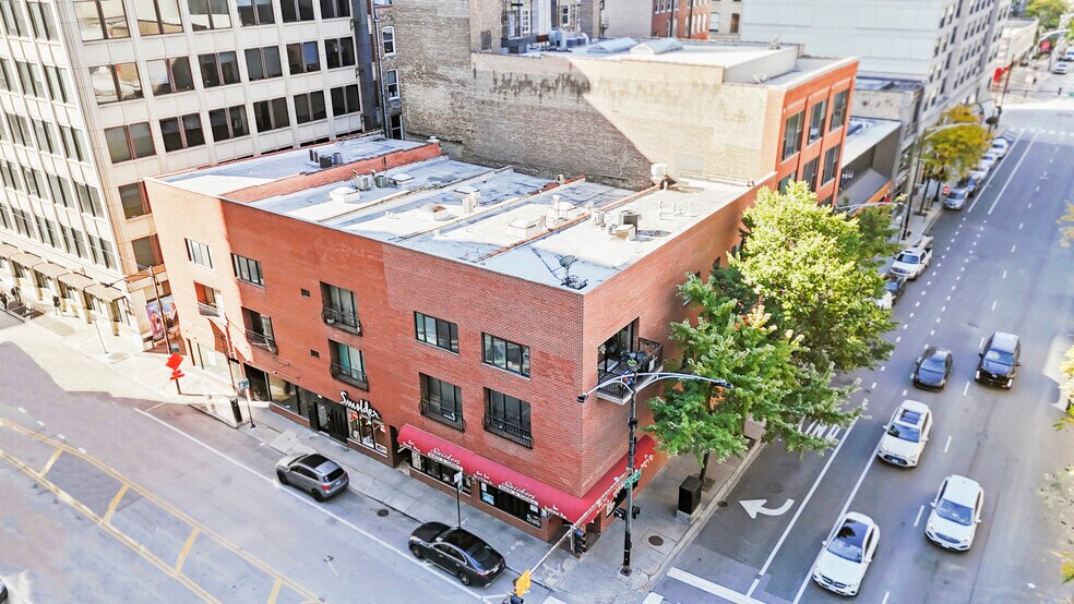 440-448 N State St, Chicago, IL à vendre - Photo du bâtiment - Image 2 de 9