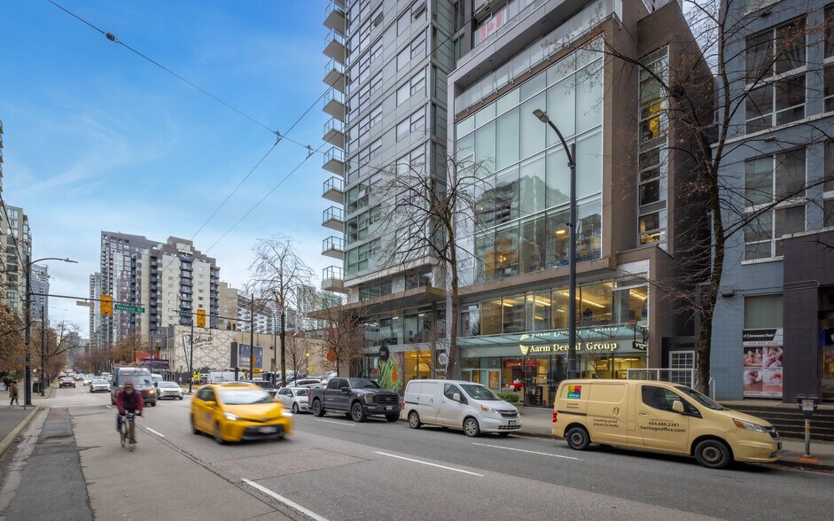 997 Seymour St, Vancouver, BC for sale - Building Photo - Image 2 of 3