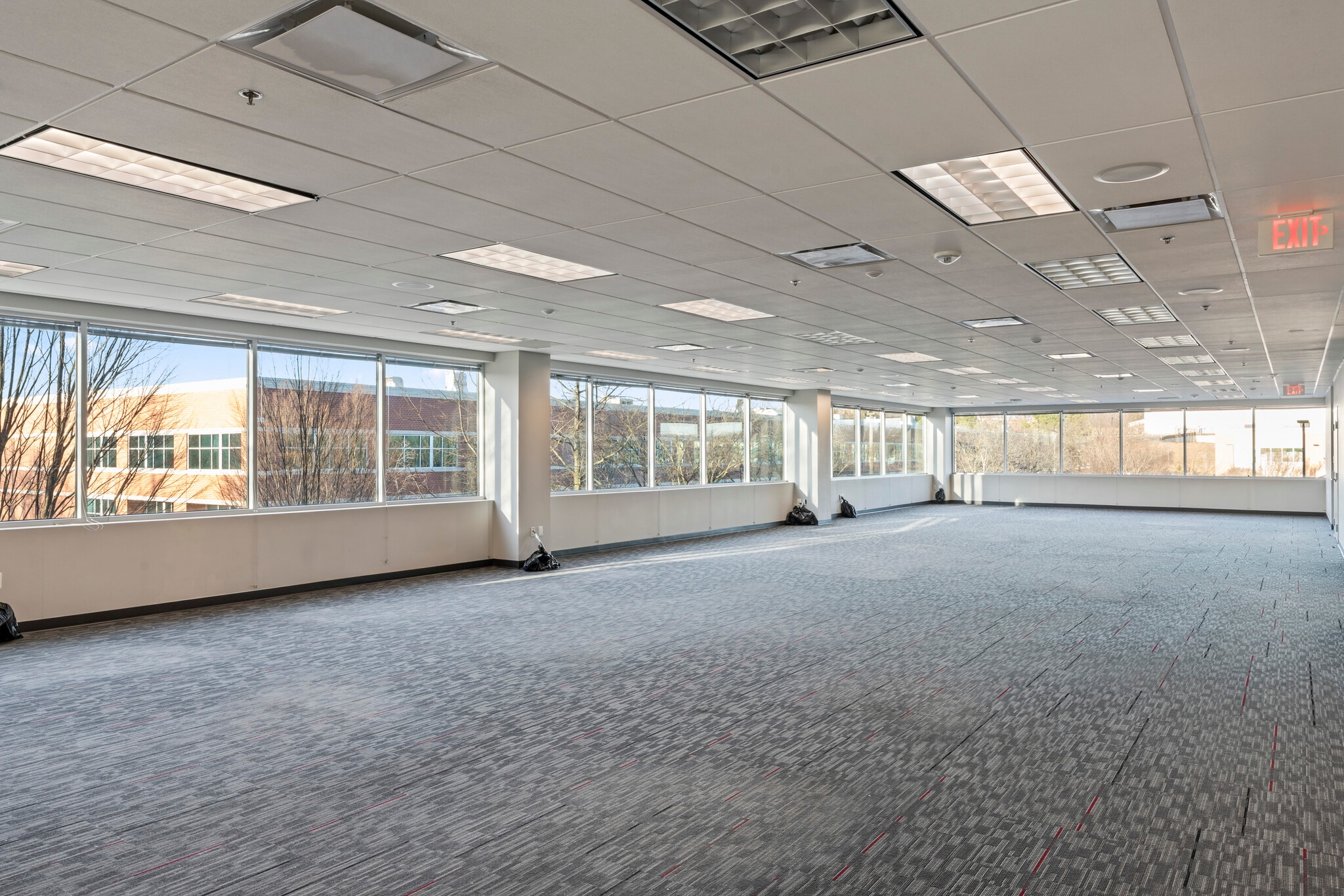 10718 Richmond Hwy, Lorton, VA à louer Photo intérieure- Image 1 de 8