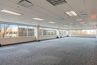 10718 Richmond Hwy, Lorton, VA à louer Photo intérieure- Image 1 de 8