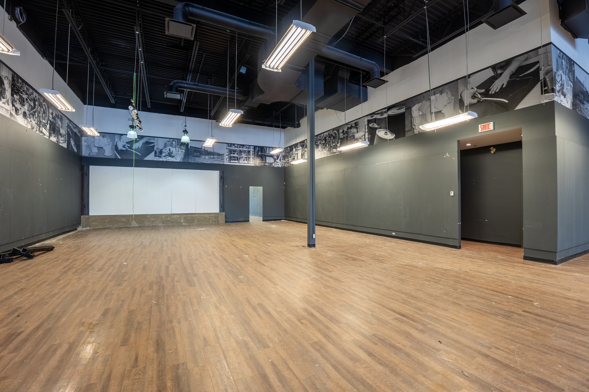 5600 Boul des Gradins, Québec, QC for lease Interior Photo- Image 1 of 3