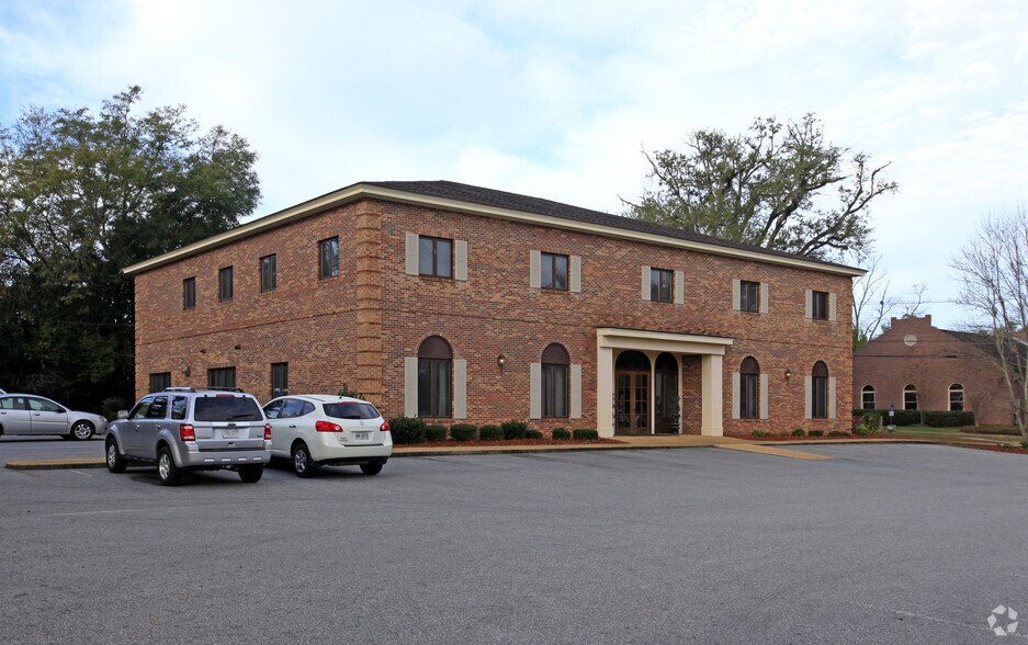 424 E Jackson St, Thomasville, GA à louer - Photo principale - Image 1 de 3