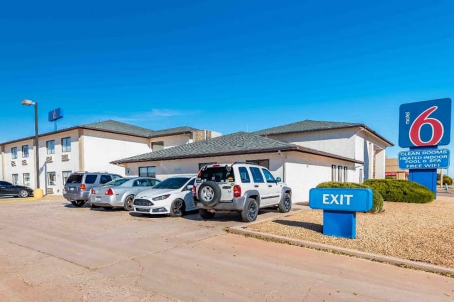 520 W Desmond St, Winslow, AZ for sale - Building Photo - Image 2 of 13