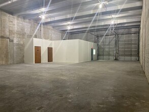 6901-6989 NW 82nd Ave, Miami, FL for lease Interior Photo- Image 1 of 14