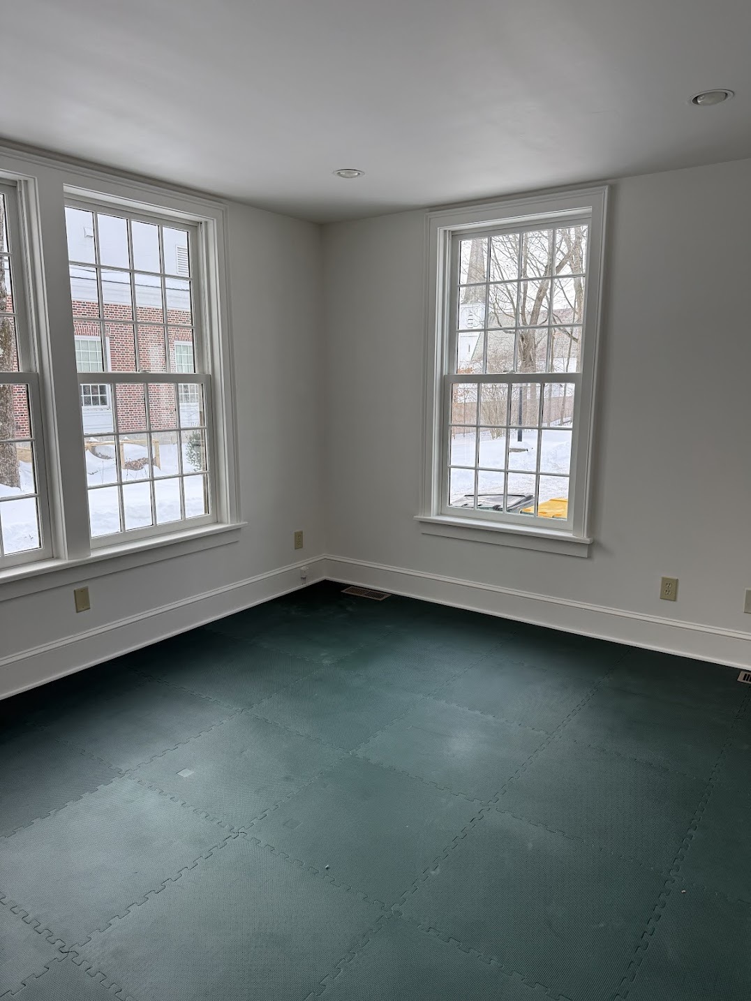 16 Hudson St, Kinderhook, NY for lease Interior Photo- Image 1 of 13