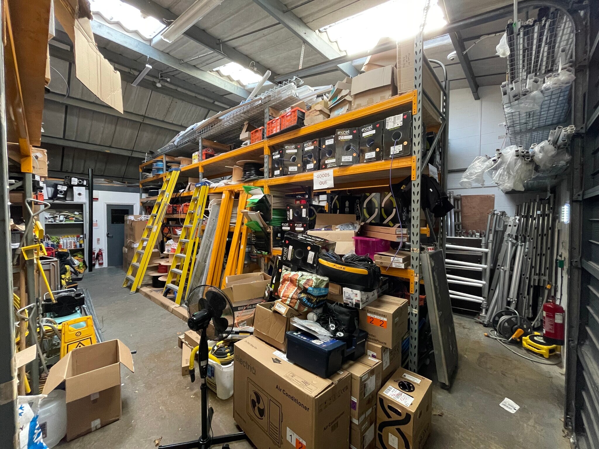 1 Owl Close, Northampton for lease Interior Photo- Image 1 of 1