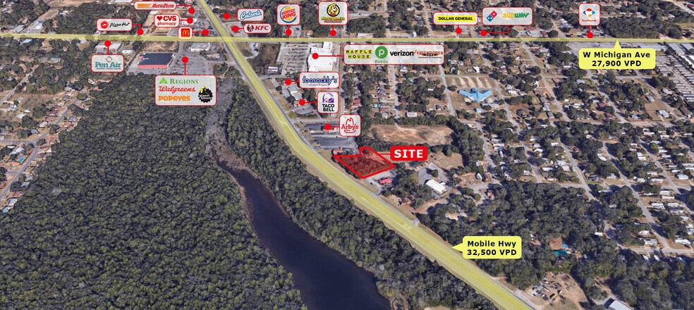 5400-Blk Mobile Hwy, Pensacola, FL à vendre - Photo du bâtiment - Image 1 de 6