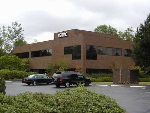 11555 SE 8th St, Bellevue, WA à louer - Autre - Image 2 de 16