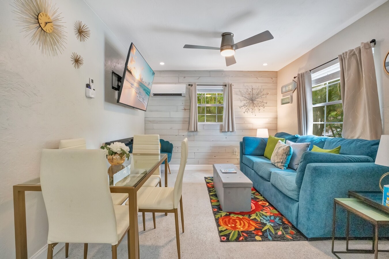 571 Saint Judes Dr, Longboat Key, FL 34228 - Unit 4 -  - Interior Photo - Image 1 of 4