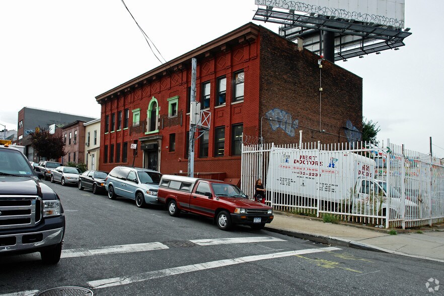122-126 18th St, Brooklyn, NY à louer - Photo du bâtiment - Image 2 de 44