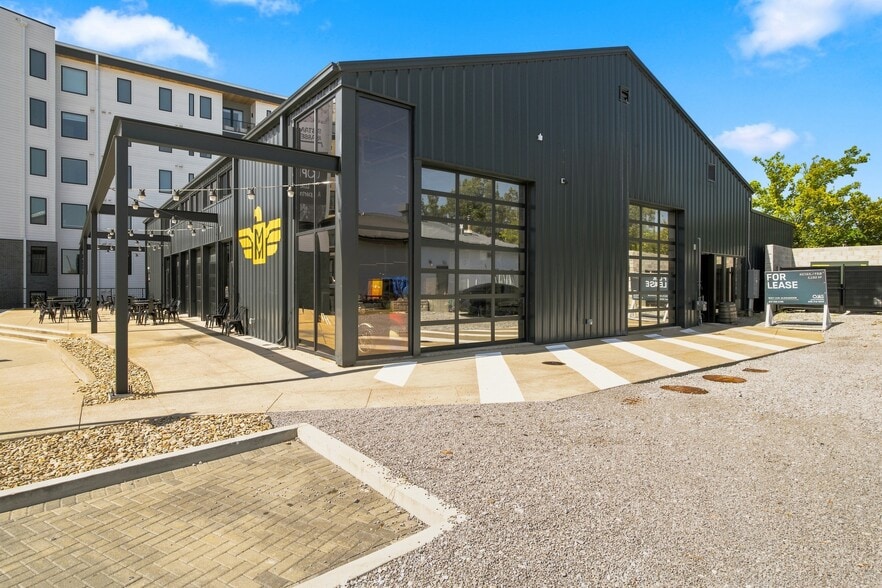 722 Merritt Ave, Nashville, TN for lease - Building Photo - Image 1 of 32