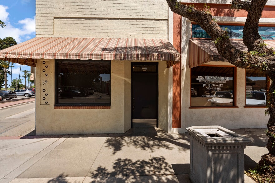 24 S 3rd St, Patterson, CA for sale - Building Photo - Image 2 of 15