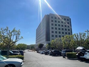 7700 Irvine Center Dr, Irvine, CA for lease Building Photo- Image 2 of 35