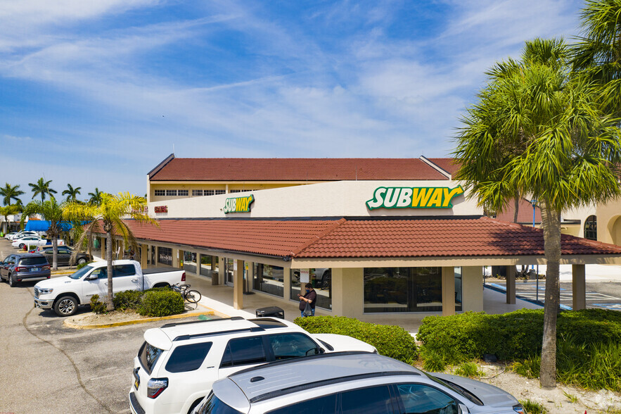 5901 Sun Blvd, Saint Petersburg, FL for lease - Primary Photo - Image 1 of 18